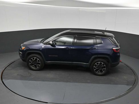 Used 2019 Jeep Compass Trailhawk w/ Popular Equipment Group AWD/4WD image 26