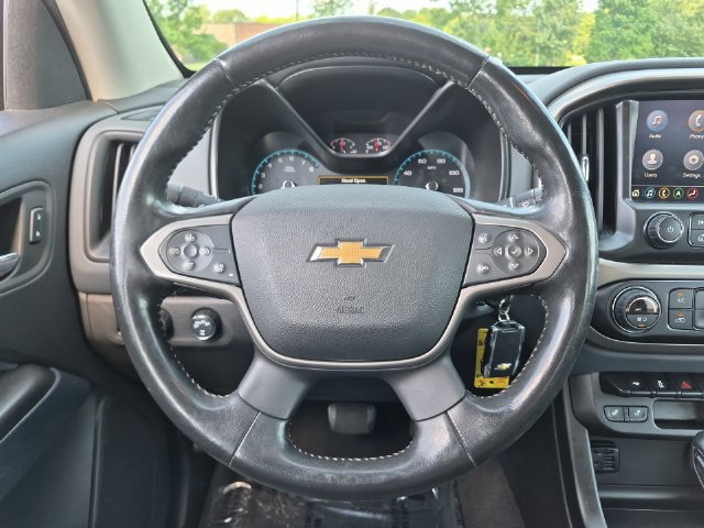 Used 2022 Chevrolet Colorado Z71 AWD/4WD image 31