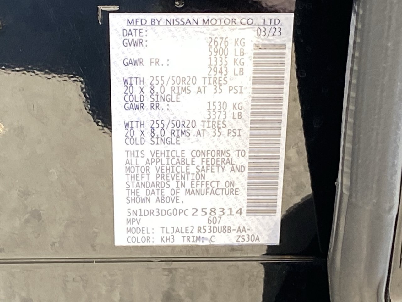 Certified 2023 Nissan Pathfinder Platinum w/ Cargo Package FWD image 36