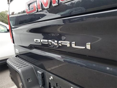 Used 2024 GMC Sierra 1500 Denali w/ Technology Package image 8
