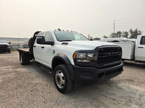 Used 2023 RAM 5500 Tradesman w/ Max Tow Package AWD/4WD image 3