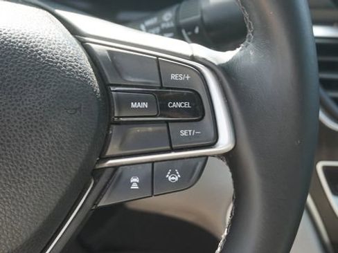 Used 2018 Honda Accord EX-L image 29