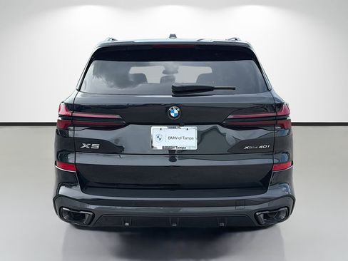 Used 2024 BMW X5 xDrive40i w/ M Sport Package AWD/4WD image 4