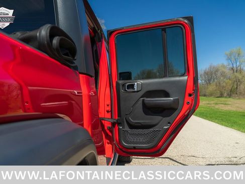 Used 2020 Jeep Gladiator Sport w/ Technology Group image 51