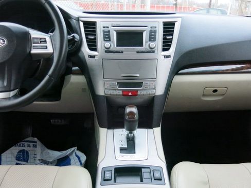 Used 2014 Subaru Legacy 2.5i Limited image 22