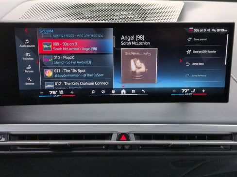 Used 2025 BMW iX M60 image 23