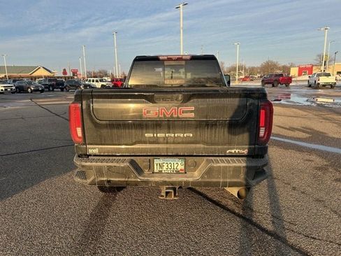 Used 2021 GMC Sierra 3500 AT4 w/ AT4 Premium Plus Package image 4