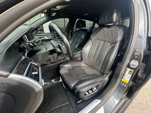 Used 2019 BMW 750i xDrive w/ Executive Package image 20