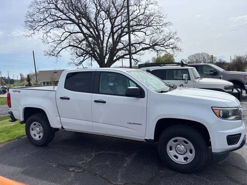 Used 2016 Chevrolet Colorado W/T w/ WT Convenience Package AWD/4WD image 3