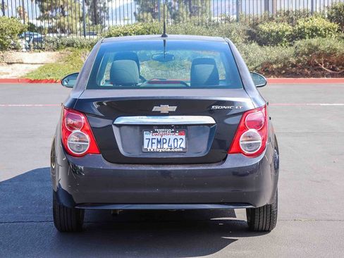 Used 2014 Chevrolet Sonic LT FWD image 6