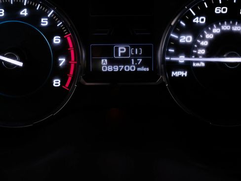 Used 2017 Subaru Forester 2.0XT Touring AWD/4WD image 18