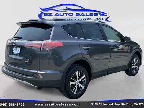 Used 2017 Toyota RAV4 XLE w/ Plus Special Value Package AWD/4WD image 5