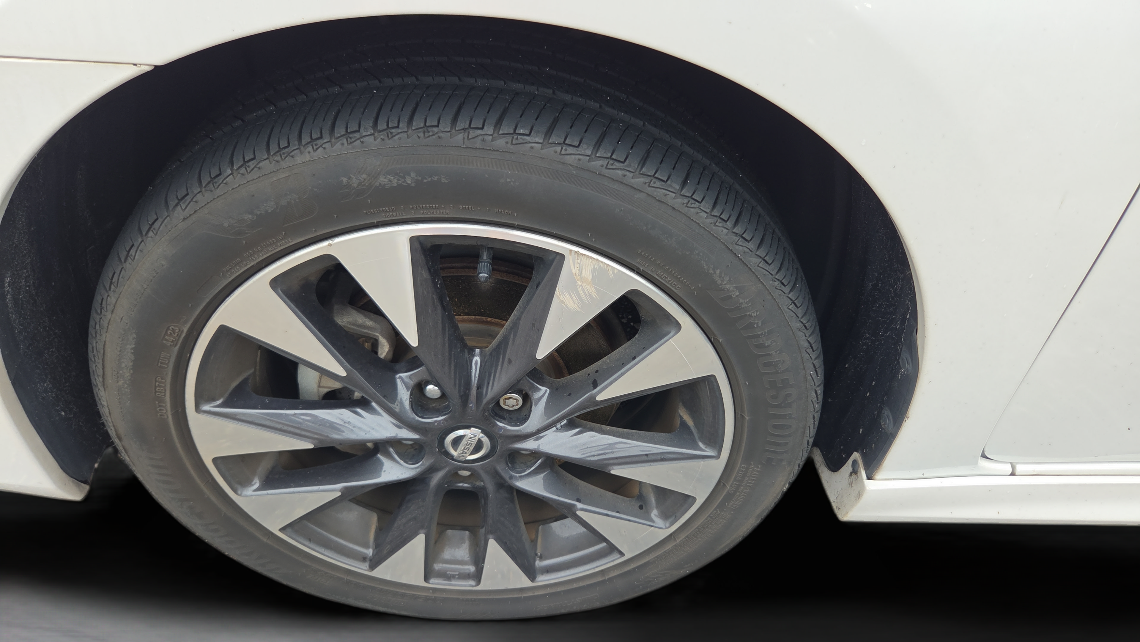 Used 2019 Nissan Sentra SR FWD image 29