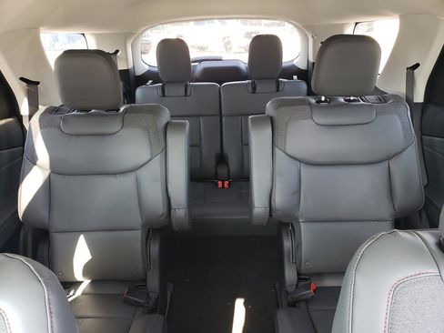 New 2026 Ford Explorer Active w/ Active Comfort Package image 10