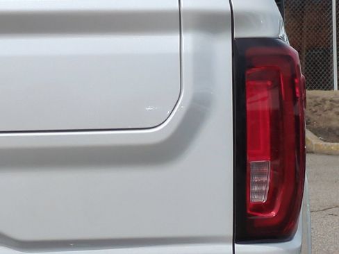 Used 2022 GMC Sierra 3500 Denali AWD/4WD image 48