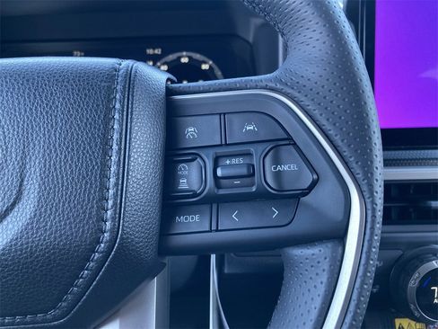 New 2026 Toyota 4Runner Limited image 18