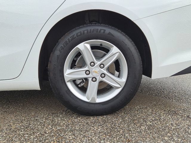 Used 2024 Chevrolet Malibu LT FWD image 9