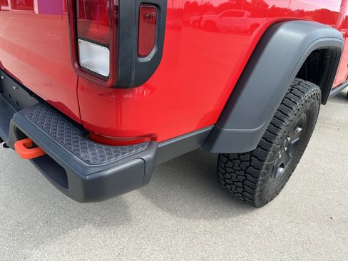 Used 2021 Jeep Gladiator Mojave image 16