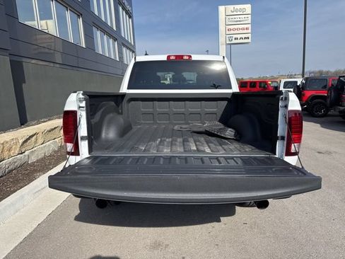 Used 2024 RAM 1500 Warlock w/ Electronics Group AWD/4WD image 5