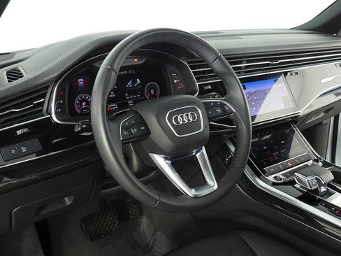 Used 2023 Audi Q7 3.0T Premium w/ Convenience Package AWD/4WD image 31