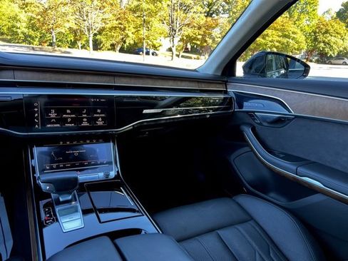 Used 2019 Audi A8 L 3.0T w/ Luxury Package image 31