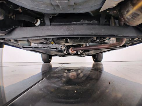 Used 2021 Hyundai Venue SEL FWD image 11