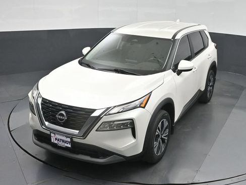 Used 2023 Nissan Rogue SV FWD image 42