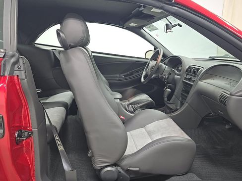 Used 2003 Ford Mustang Cobra RWD image 3