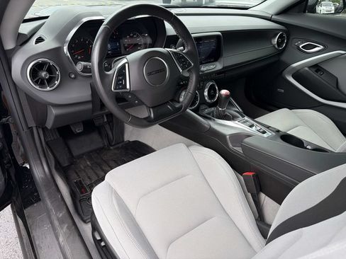 Used 2023 Chevrolet Camaro LT w/ Technology Package RWD image 19