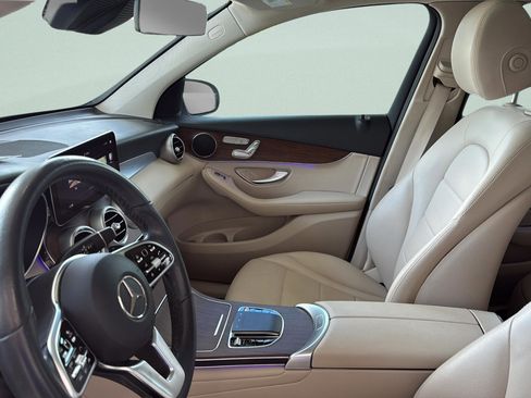 Certified 2022 Mercedes-Benz GLC 300 image 17