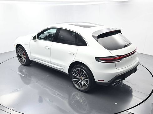 Certified 2024 Porsche Macan S AWD/4WD image 35