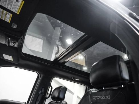 Used 2017 Ford F150 Raptor w/ Equipment Group 802A Luxury AWD/4WD image 6