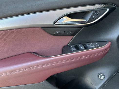 Certified 2025 Buick Envision Sport Touring AWD/4WD image 11