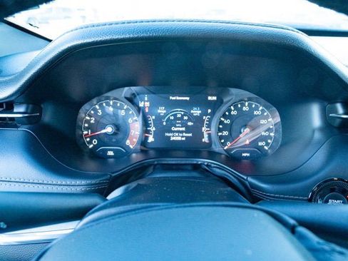 Used 2023 Jeep Compass Limited image 17