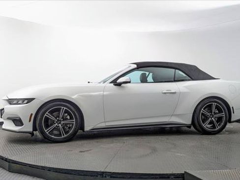 Used 2024 Ford Mustang Premium RWD image 30