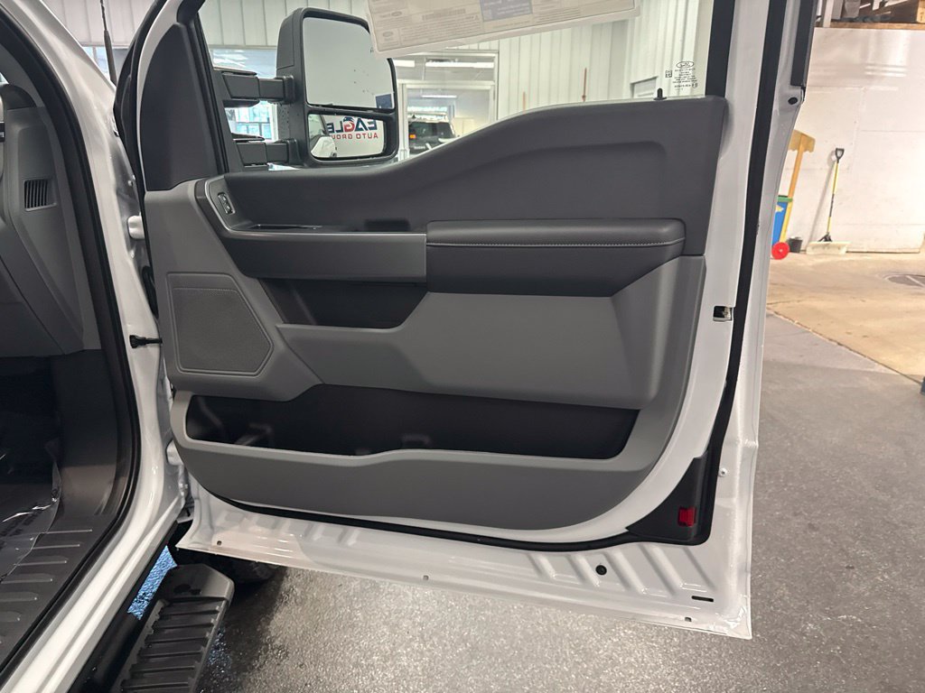 New 2027 Ford F350 XL w/ STX Appearance Package AWD/4WD image 38