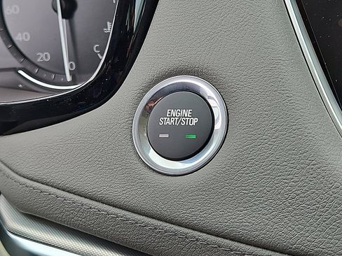 New 2025 Cadillac XT5 Premium Luxury w/ LPO, Floor Liner Package image 22