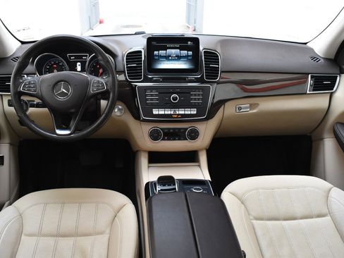 Used 2018 Mercedes-Benz GLE 350 w/ Premium 2 Package image 23