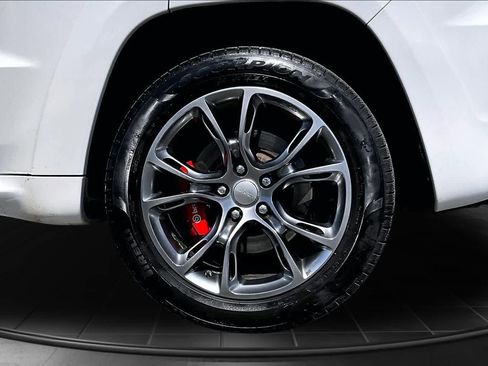 Used 2019 Jeep Grand Cherokee SRT AWD/4WD image 35