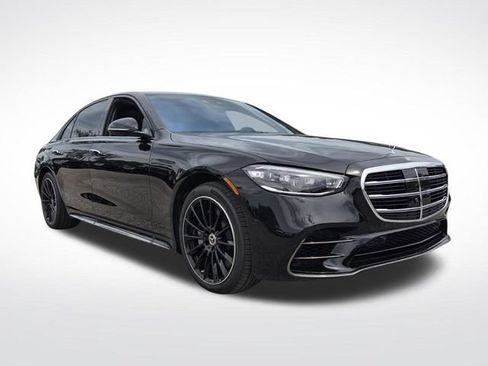 Used 2025 Mercedes-Benz S 580 4MATIC Sedan image 1