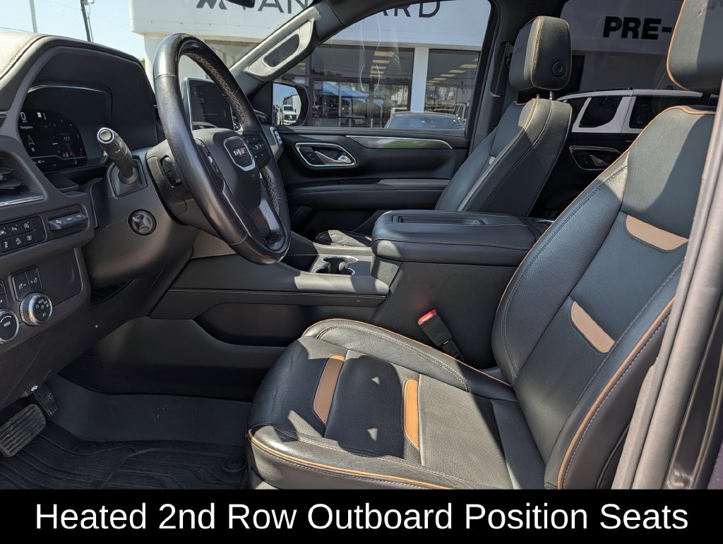 Used 2023 GMC Yukon AT4 w/ Technology Package AWD/4WD image 27