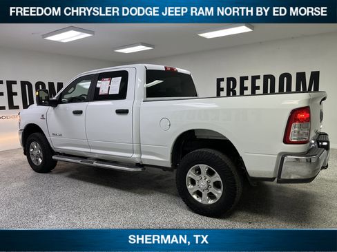 Used 2024 RAM 2500 Big Horn AWD/4WD image 6