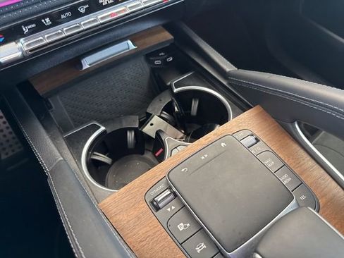 Used 2024 Mercedes-Benz GLE 53 AMG 4MATIC image 23