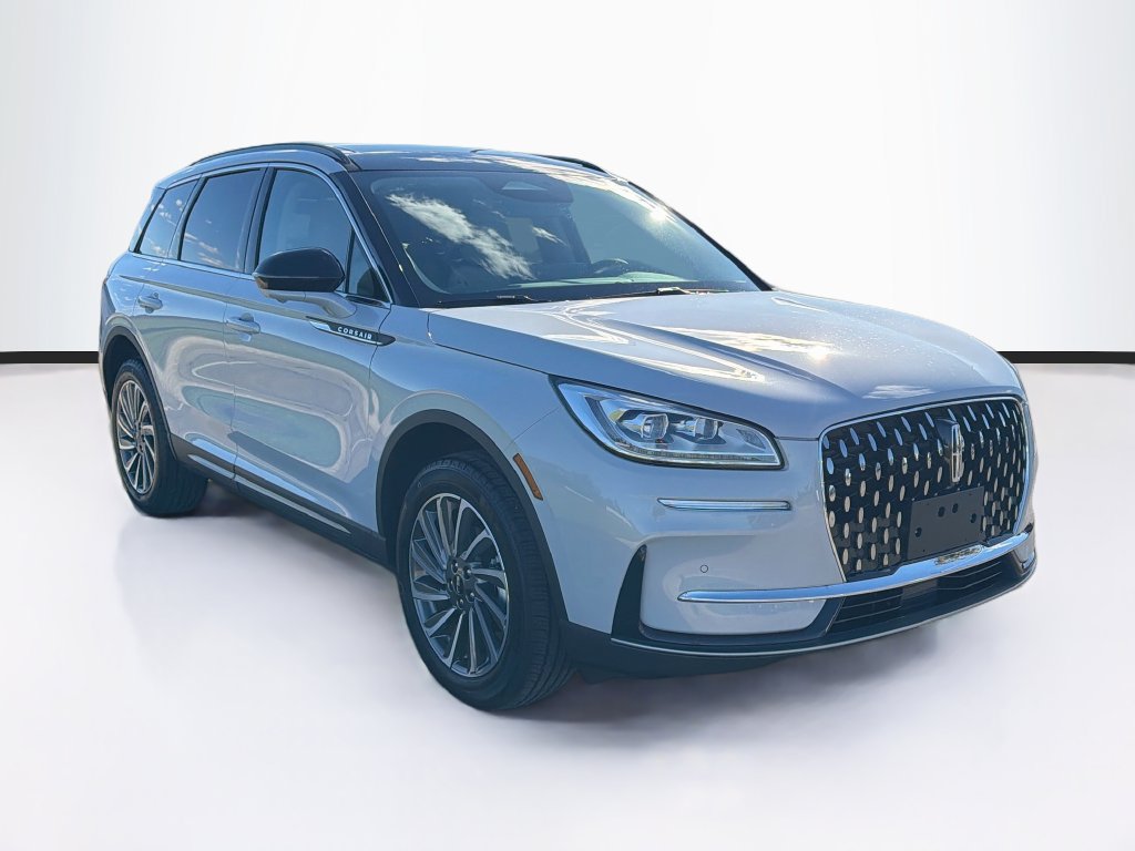 Used 2026 Lincoln Corsair Reserve AWD/4WD image 3