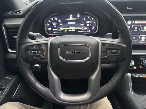 Used 2022 GMC Sierra 1500 Denali image 17