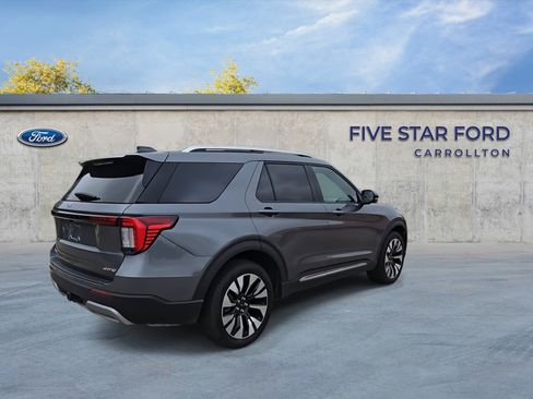 Used 2025 Ford Explorer Platinum w/ LUX Leather Package image 8