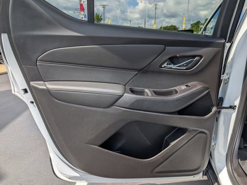 Used 2020 Chevrolet Traverse Premier w/ Redline Edition AWD/4WD image 14