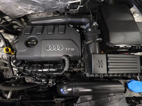 Used 2018 Audi Q3 2.0T Premium Plus w/ Premium Plus Package AWD/4WD image 40