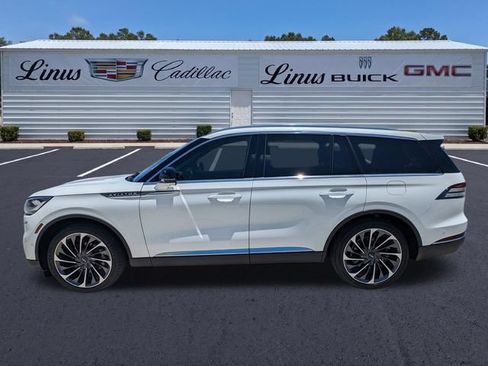 Used 2023 Lincoln Aviator Reserve w/ Equipment Group 201A RWD image 7