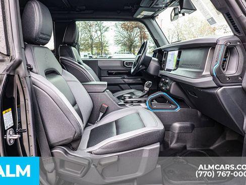 Used 2024 Ford Bronco Black Diamond image 21